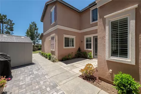 Exterior - 32933 Caminito Lorca, Temecula, CA 92592 photo 7 of 12