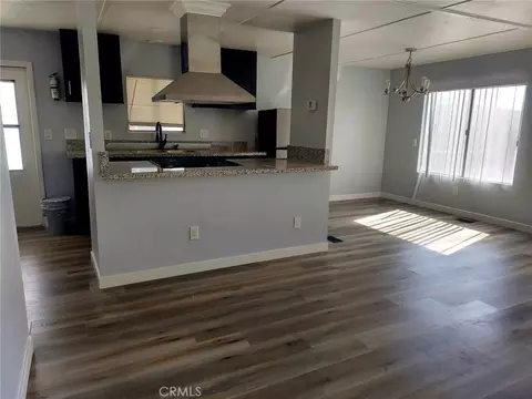 1097 N State St #164, Hemet, CA 92545