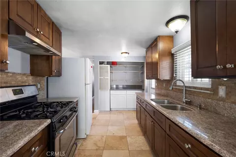 21681 Pepper, Perris, CA 92570 photo 7