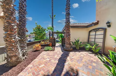 Exterior - 43683 Altamura Ct, Temecula, CA 92592 photo 3 of 15