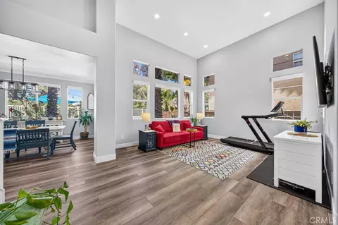 Entry Way - 43683 Altamura Ct, Temecula, CA 92592 photo 11 of 13