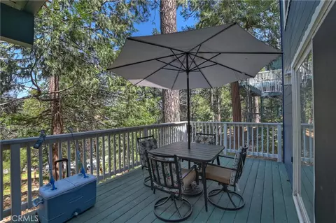 Exterior - 24032 Alpine Dr, Crestline, CA 92325 photo 8 of 14