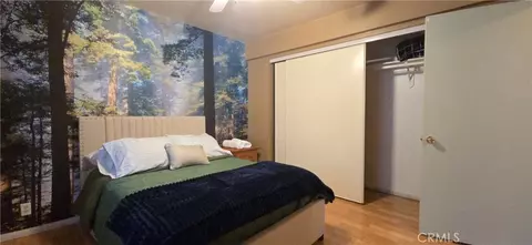 Bedroom - 24032 Alpine Dr, Crestline, CA 92325 photo 1 of 7