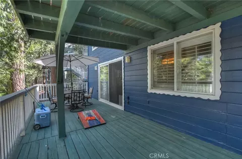 Exterior - 24032 Alpine Dr, Crestline, CA 92325 photo 6 of 14