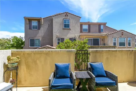 Exterior - 44942 Bellflower, Temecula, CA 92592 photo 2 of 6