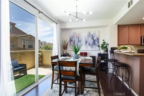 Dining - 44942 Bellflower, Temecula, CA 92592 photo 2 of 4