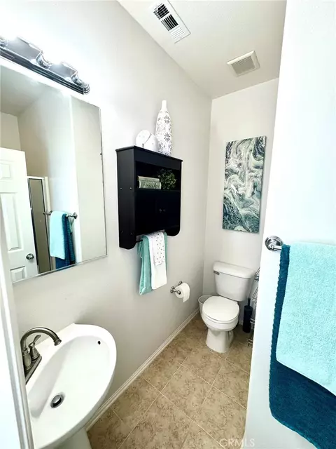 Bath - 44942 Bellflower, Temecula, CA 92592 photo 9 of 9