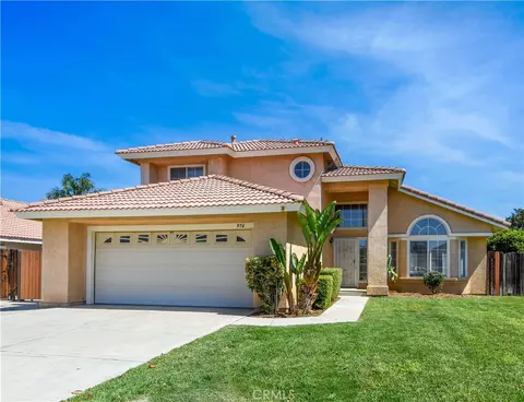 974 Peridot, Hemet, CA 92543
