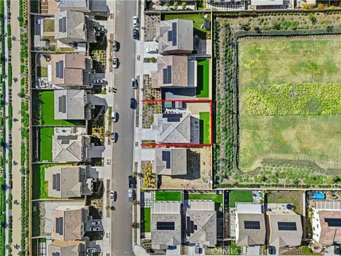 View/Area - 30342 Singer Ln, Menifee, CA 92584 photo 2 of 4