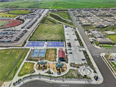 View/Area - 30342 Singer Ln, Menifee, CA 92584 photo 4 of 4