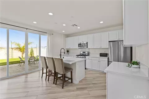 Kitchen - 30342 Singer Ln, Menifee, CA 92584 photo 1 of 1