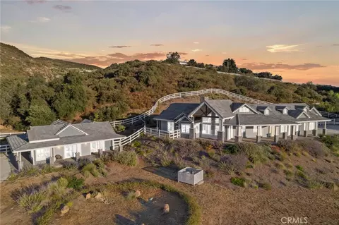 37492 Calle De Lobo, Murrieta, CA 92562