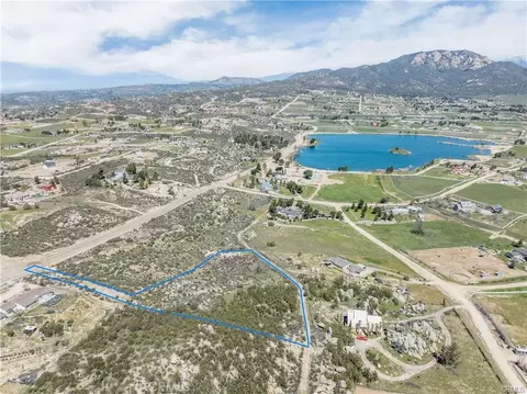 390 Lakeshore Blvd, Aguanga, CA 92536