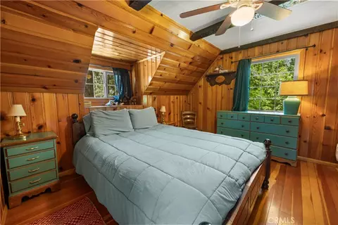 Bedroom - 920 Tinkerbell, Big Bear City, CA 92314 photo 8 of 10