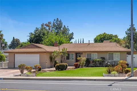 Exterior - 9716 Halberns Blvd, Santee, CA 92071 photo 2 of 10