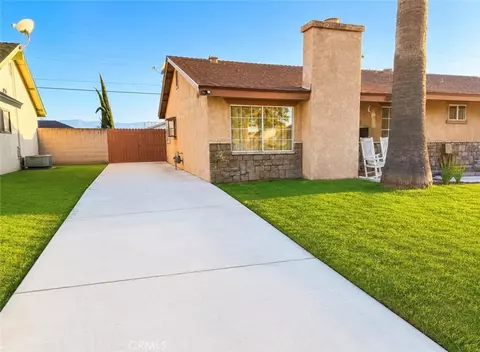 Other - 342 E Gilmore Dr, Corona, CA 92879 photo 1 of 9