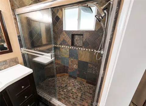 Bath - 342 E Gilmore Dr, Corona, CA 92879 photo 2 of 3