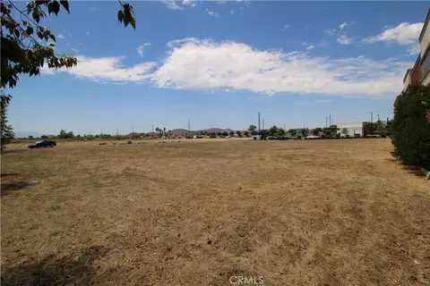 0 Wingate, Menifee, CA 92584 photo 4