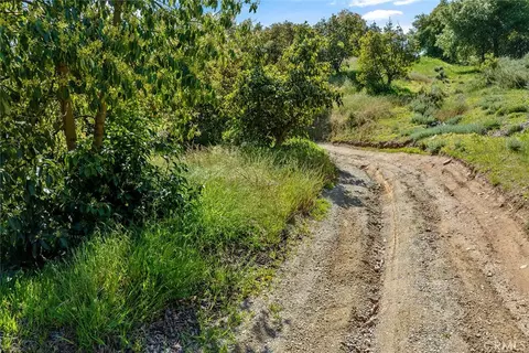48825 Via Vaquero, Temecula, CA 92590 photo 3
