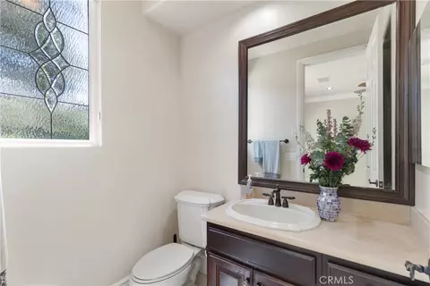 Bath - 3349 Mendenaro Ct, Fallbrook, CA 92028 photo 5 of 7