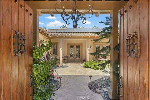 Exterior - 3349 Mendenaro Ct, Fallbrook, CA 92028 photo 2 of 20