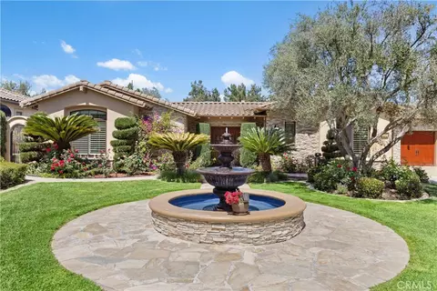 3349 Mendenaro Ct, Fallbrook, CA 92028