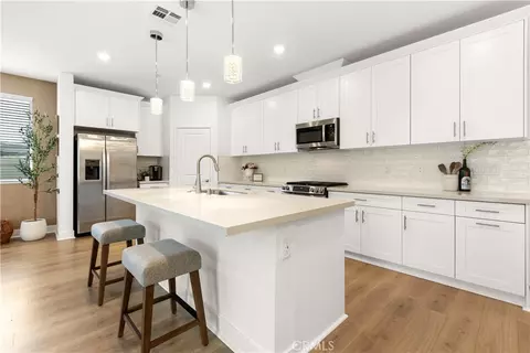 33134 Celadon Ave, Winchester, CA 92596
