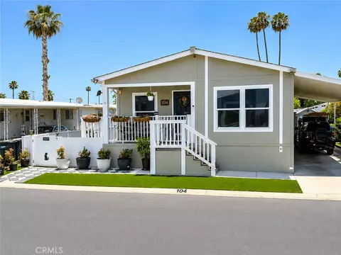 601 N Kirby St #SPC 104, Hemet, CA 92545