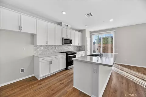 28246 Heirloom, Temecula, CA 92591 photo 11