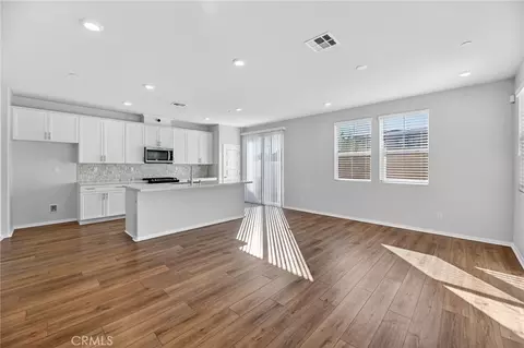 Living - 28246 Heirloom, Temecula, CA 92591 photo 1 of 3