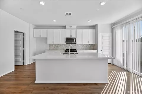 28246 Heirloom, Temecula, CA 92591 photo 9