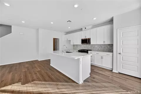 28246 Heirloom, Temecula, CA 92591 photo 10