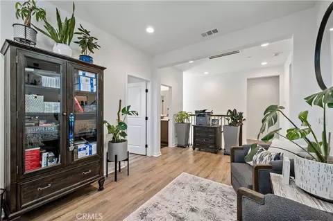 Entry Way - 32230 Penstemon Way, Temecula, CA 92591 photo 4 of 5