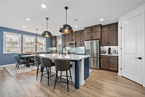 Kitchen - 32230 Penstemon Way, Temecula, CA 92591 photo 1 of 4