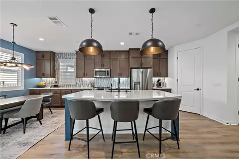 Kitchen - 32230 Penstemon Way, Temecula, CA 92591 photo 2 of 4