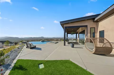 Exterior - 40371 Scanlon Rd, Temecula, CA 92592 photo 21 of 28