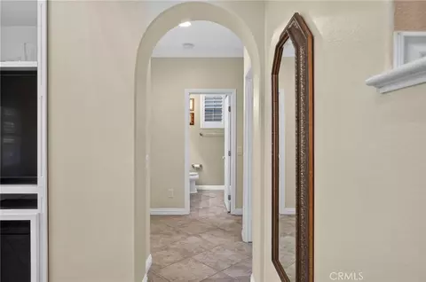 Entry Way - 33743 Blue Water Way, Temecula, CA 92592 photo 3 of 8