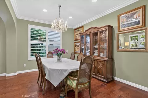 Dining - 33743 Blue Water Way, Temecula, CA 92592 photo 1 of 6