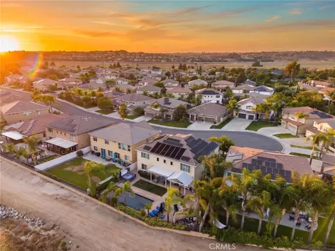 View/Area - 33743 Blue Water Way, Temecula, CA 92592 photo 1 of 6