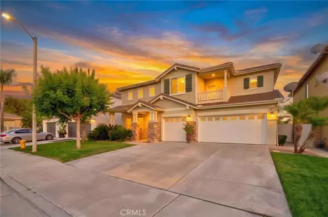 33743 Blue Water Way, Temecula, CA 92592
