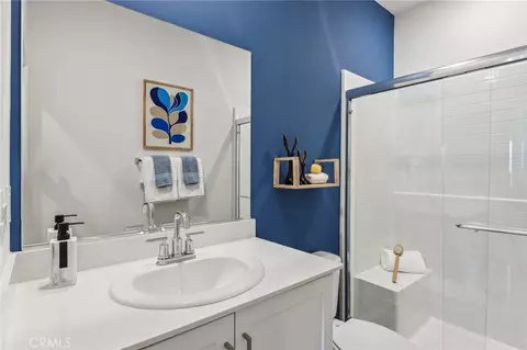 Bath - 49610 Seagull Pl, Indio, CA 92201 photo 1 of 2