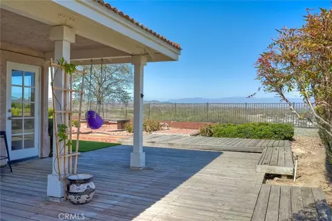 Exterior - 854 Rivertree, Oceanside, CA 92058 photo 7 of 9