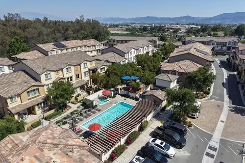 View/Area - 40887 Belleray, Murrieta, CA 92562 photo 4 of 5