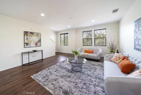 Living - 40887 Belleray, Murrieta, CA 92562 photo 4 of 4
