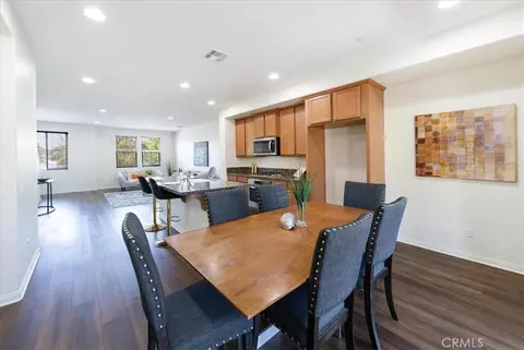 Dining - 40887 Belleray, Murrieta, CA 92562 photo 1 of 3
