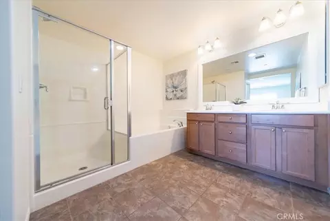 Bath - 40887 Belleray, Murrieta, CA 92562 photo 1 of 3