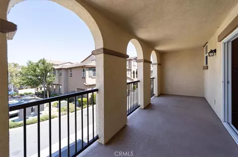 Exterior - 40887 Belleray, Murrieta, CA 92562 photo 6 of 11