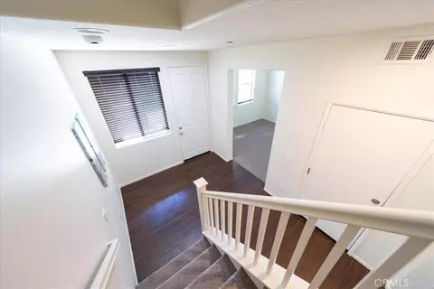 Entry Way - 40887 Belleray, Murrieta, CA 92562 photo 2 of 7