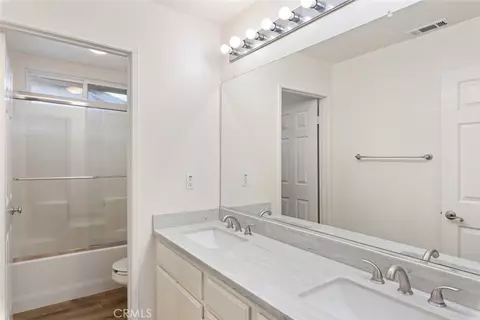 Bath - 31799 Sandhill, Temecula, CA 92591 photo 2 of 2