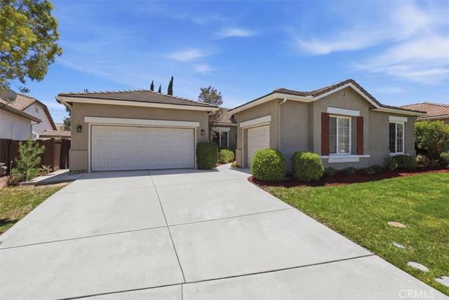 26757 Queen Ct, Murrieta, CA 92563